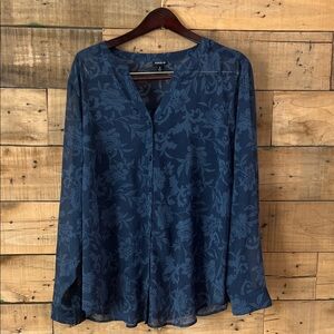 Torrid Blue Floral Pattern Top